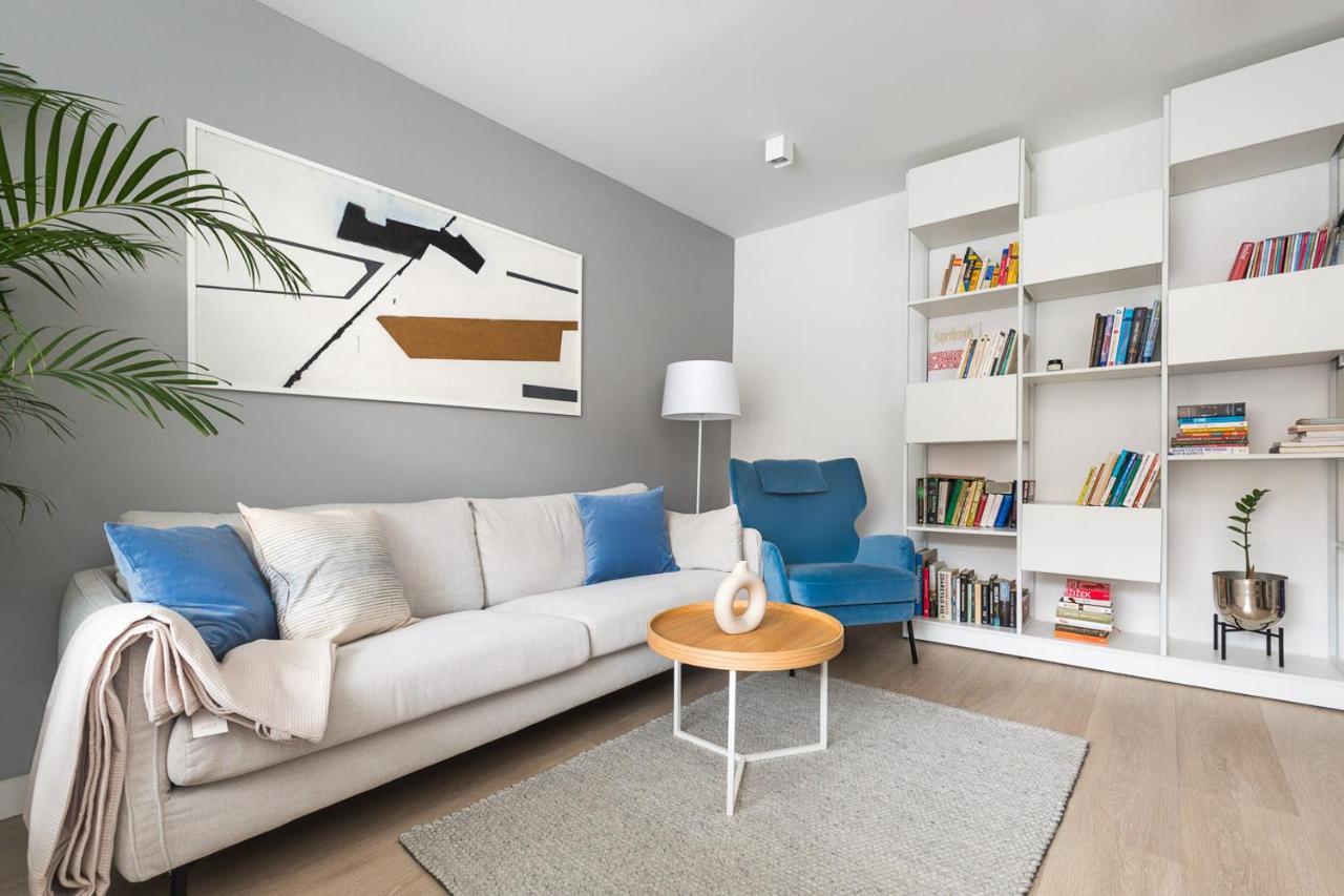 Apartament Bielany 3 Min From Metro With 5-Meals Per Day Diet Catering, Air Conditioning And Free Parking Warschau Buitenkant foto